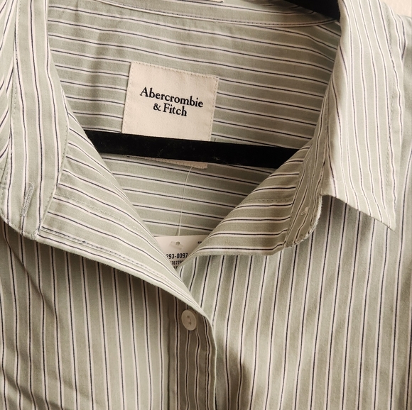 NWT- Abercrombie & Fitch Oversized Cropped Poplin Shirt - Picture 4 of 7